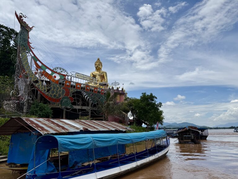 วิวแม่น้ำโขงจุดบรรจบสามแผ่นดินสามเหลี่ยมทองคำ เชียงแสน